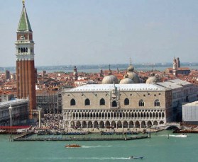 04 16 3 Palais Doges