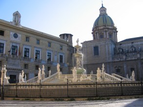 13 28 1 Piazza Pretoria